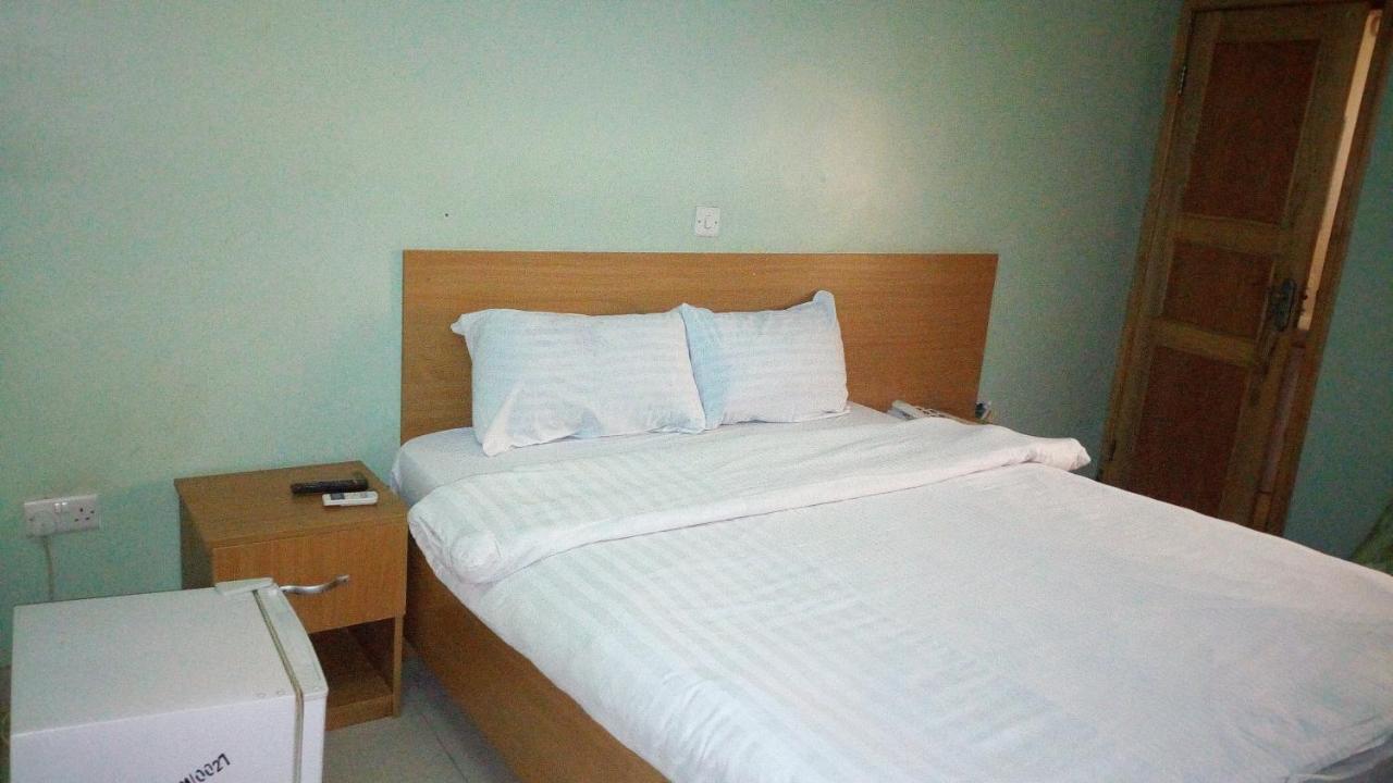 Mataan Hotel And Suites Ibadan Exterior photo