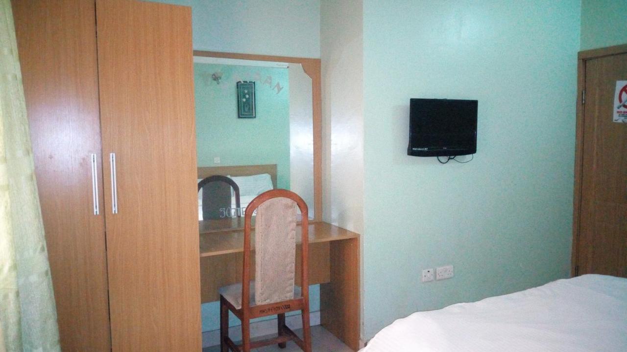 Mataan Hotel And Suites Ibadan Exterior photo