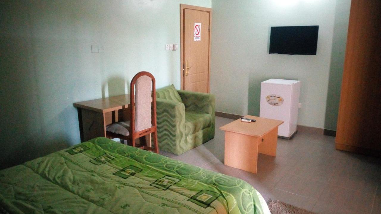 Mataan Hotel And Suites Ibadan Exterior photo